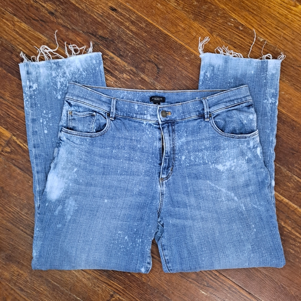 Ann Taylor Factory Mom jeans bleach distressed jeans